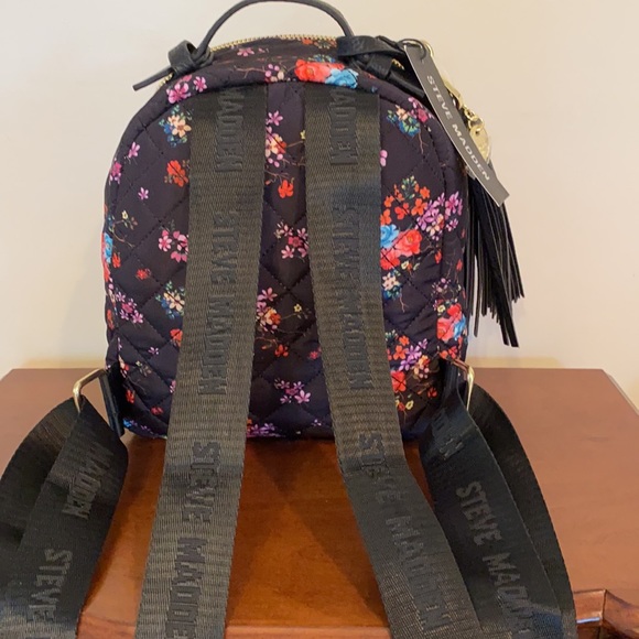 Steve Madden Black/Multi BBLOGO Backpack - Picture 4 of 10